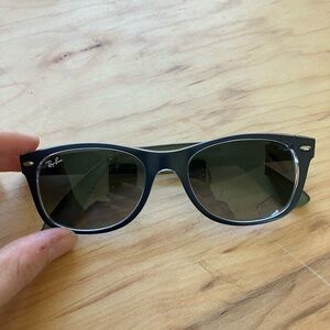 Women’s Rayban Wayfair Sunglasses- Navy